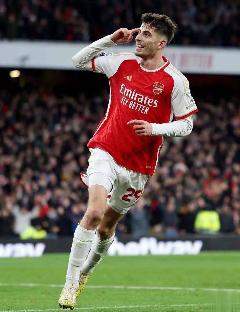 阿森纳争冠，最后一块拼图不是中锋，而是凯帕？